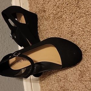 Black Wedge sandal